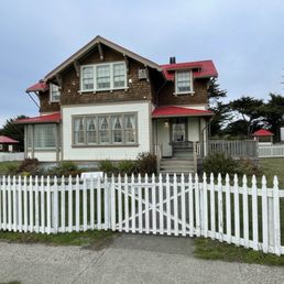 Light keepers houses for rent- there are 3 Light keepers houses for rent- there are 3