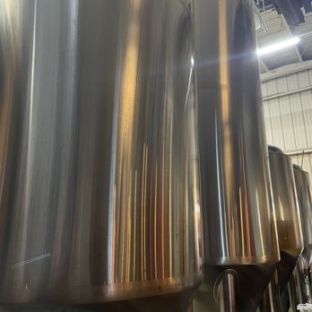Gilman Brewing Company - Berkeley - Vats - Brewpubs Near Me - Berkeley, California
