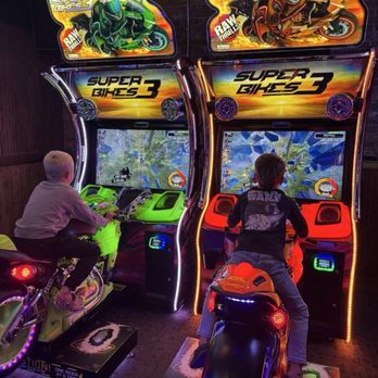 Downstairs At Eric’s - Arcade - Arcades Near Me - Breckenridge, Colorado Downstairs At Eric’s - Arcade - Arcades Near Me - Breckenridge, Colorado