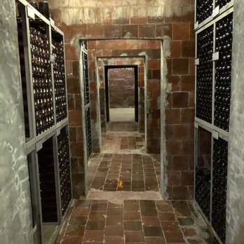 Artcava - Wineries Near Me - Avinyonet del Penedès, B