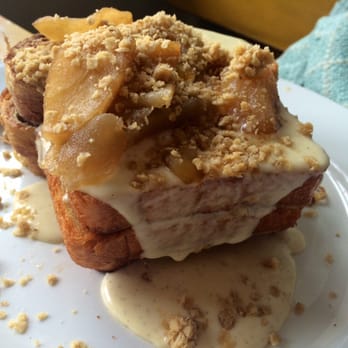 The Bongo Room - Apple cranberry brioche French toast - New American Near Me - Chicago, Illinois The Bongo Room - Apple cranberry brioche French toast - New American Near Me - Chicago, Illinois