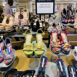 Dillard's