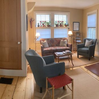 Gordon's Window Decor - EcoSmart Insulating Cellular shades are made right here in Vermont. 
Efficiency VT Rebates available! - Shades & Blinds Near Me - Williston, Vermont