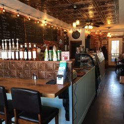 Java And Scoops - Interior view of the shop