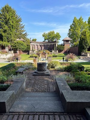 Inn at Irwin Gardens by null