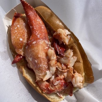 Luke's Lobster Brooklyn Bridge Park - Seafood Near Me - Brooklyn, New York Luke's Lobster Brooklyn Bridge Park - Seafood Near Me - Brooklyn, New York