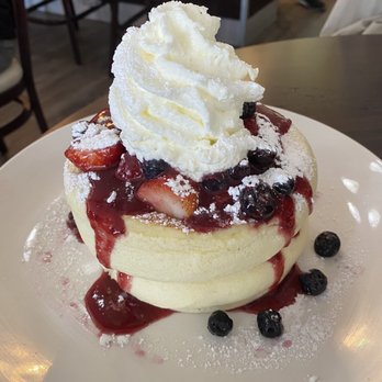 Lady C’s - Like Jello jiggling Berry Soufflé pancakes - Breakfast & Brunch Near Me - Tarzana, California Lady C’s - Like Jello jiggling Berry Soufflé pancakes - Breakfast & Brunch Near Me - Tarzana, California