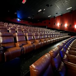 Cinemark Tinseltown USA and XD - XD Theater Seating