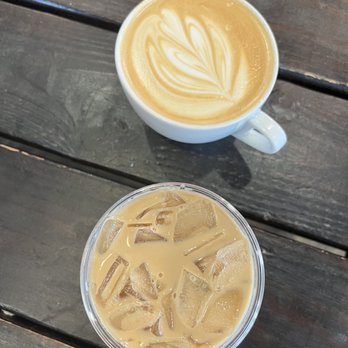Bloom Coffee & Kitchen - Lattes (hot and iced) - Coffee & Tea Near Me - Roseville, California