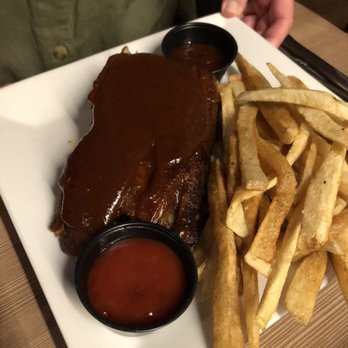 Cayo Blanco - Half rack ribs and fries - Seafood Near Me - San Juan, Puerto Rico