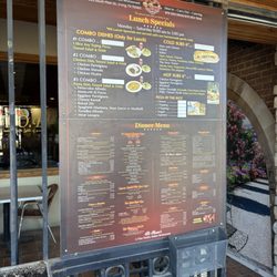 Di Rosani's - Menu and entrance