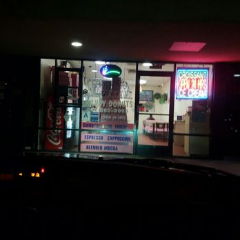 Randy Donuts - Coffee & Tea Near Me - Norwalk, California Randy Donuts - Coffee & Tea Near Me - Norwalk, California