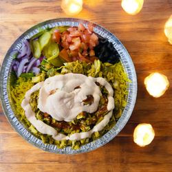 Shawarma Alzaeem - Chicken over rice grilled