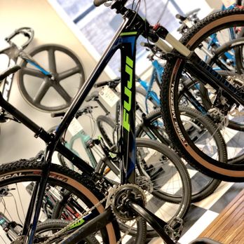 CWE Cyclery - Fuji SLM with the new Vittoria Mezcal Tubeless tires with Graphene 2.0 - Bike Repair/Maintenance Near Me - Saint Louis, Missouri CWE Cyclery - Fuji SLM with the new Vittoria Mezcal Tubeless tires with Graphene 2.0 - Bike Repair/Maintenance Near Me - Saint Louis, Missouri