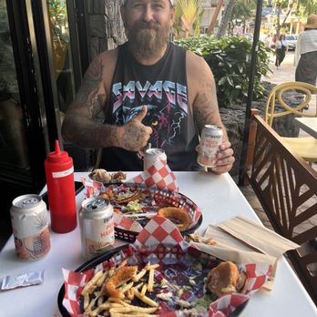 Banzai Burger - Burgers Near Me - Honolulu, Hawaii