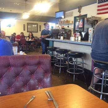 Randy's Southside Diner - Diner bar seating with booths around the side and some 4 tops in the open area. - Diners Near Me - Grand Junction, Colorado Randy's Southside Diner - Diner bar seating with booths around the side and some 4 tops in the open area. - Diners Near Me - Grand Junction, Colorado