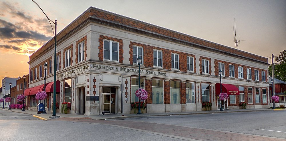 FARMERS & MERCHANTS STATE BANK - Updated July 2025 - 101 W Jefferson St - Farmers & Merchants State Bank Winterset