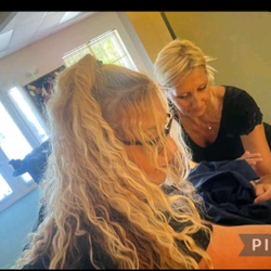 Jenniffer Anderson Massage Therapy and DaVinci Teeth Whitening