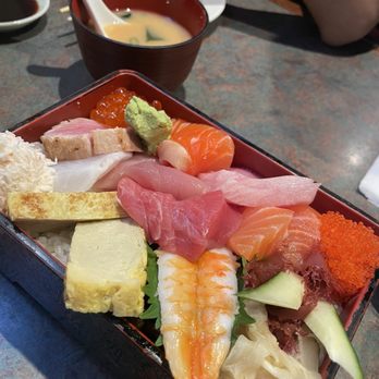 Kirala - Chirashi - Sushi Bars Near Me - Berkeley, California