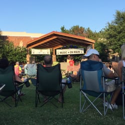 Denison Music On Main - Friday nights this summer! Denison Music on Main