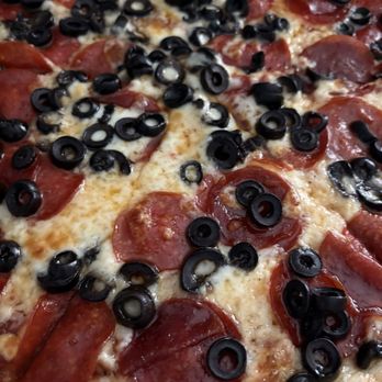 Jonuzi’s Pizza - hot honey pepperoni with black olives - Pizza Near Me - Fort Worth, Texas Jonuzi’s Pizza - hot honey pepperoni with black olives - Pizza Near Me - Fort Worth, Texas