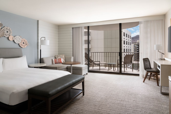 Waikiki Beach Marriott Resort & Spa by null