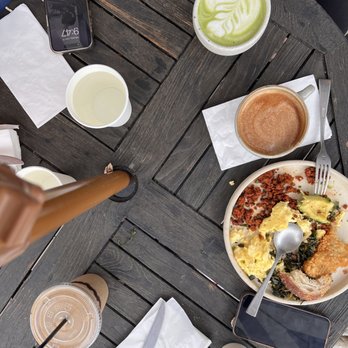 Blue Whale - Blue Whale Brekky, Whales Workout Smoothie with Cold Brew, Kyoto Matcha Latte, Latte. - Cafes Near Me - La Jolla, California Blue Whale - Blue Whale Brekky, Whales Workout Smoothie with Cold Brew, Kyoto Matcha Latte, Latte. - Cafes Near Me - La Jolla, California
