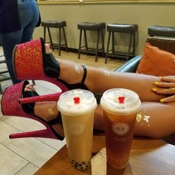 Creeks Plaza - With fengs like this who needs enemies