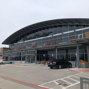 Central Market - a parking lot with cars parked in front of it - Grocery Near Me - Dallas, Texas Central Market - a parking lot with cars parked in front of it - Grocery Near Me - Dallas, Texas