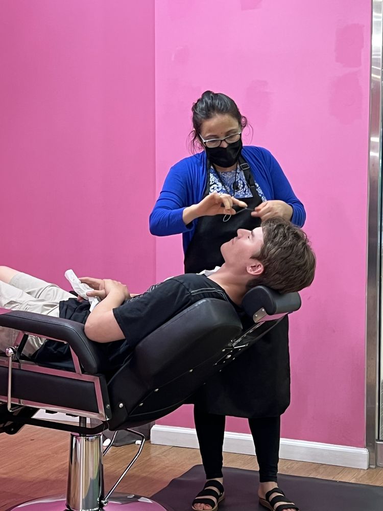 NORA EYEBROW THREADING SALOON Updated September 2024 41 Photos & 104 Reviews 6000