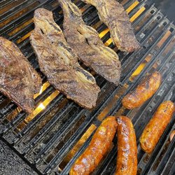 Camba Cafe - Costillas de res