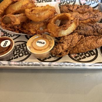 Boss ChickNBeer - Chick N Tender Tray - Chicken Wings Near Me - Berea, Ohio