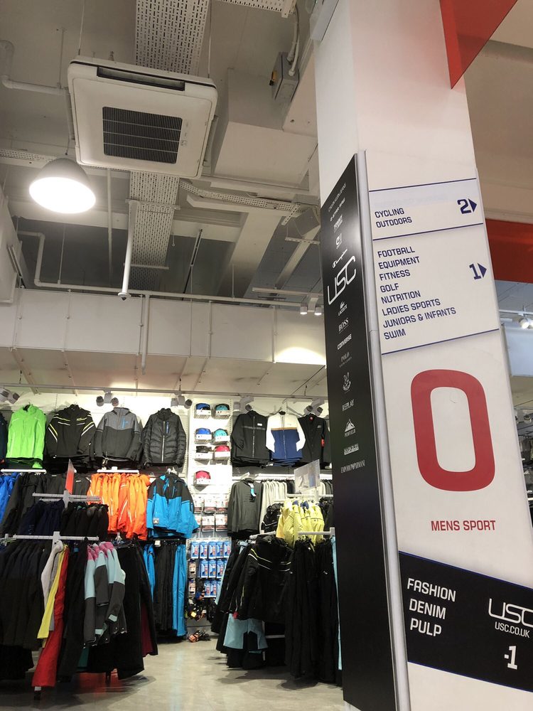 SPORTS DIRECT Sports Wear 150154 Oxford Street, London, United