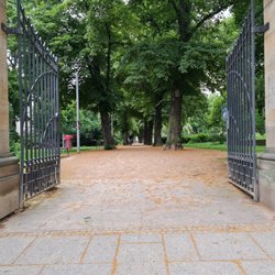 Brühler Garten - Geöffnet