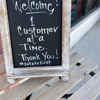 Cindy Lou's Cookies - Social distance is enforced - Desserts Near Me - Miami, Florida