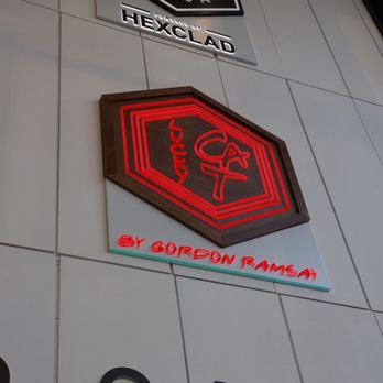 Lucky Cat - Entrance to Restaurant - Asian Fusion Near Me - London, XGL Lucky Cat - Entrance to Restaurant - Asian Fusion Near Me - London, XGL