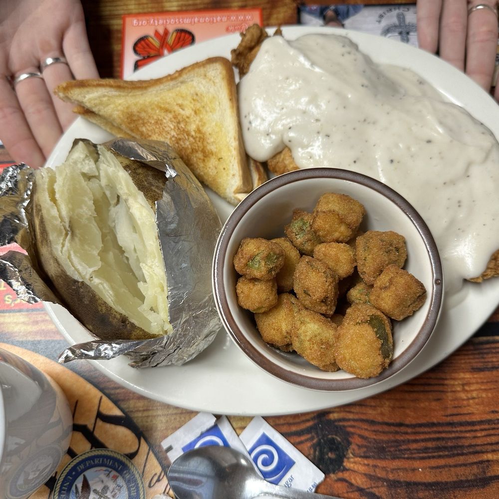 Grumpy's Getaway - Chicken fried chicken! Yum! - Barbeque Near Me - Rose Bud, Arkansas Grumpy's Getaway - Chicken fried chicken! Yum! - Barbeque Near Me - Rose Bud, Arkansas