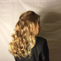 Lisa at Rumors - Curls and waves, you could never go wrong