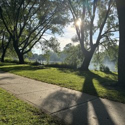 Upper Queens Park - Beautiful evening. No humidity & 75°