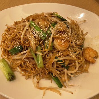 Bamboo 8 - Seafood Noodle - Cocktail Bars Near Me - Ridgefield, Washington