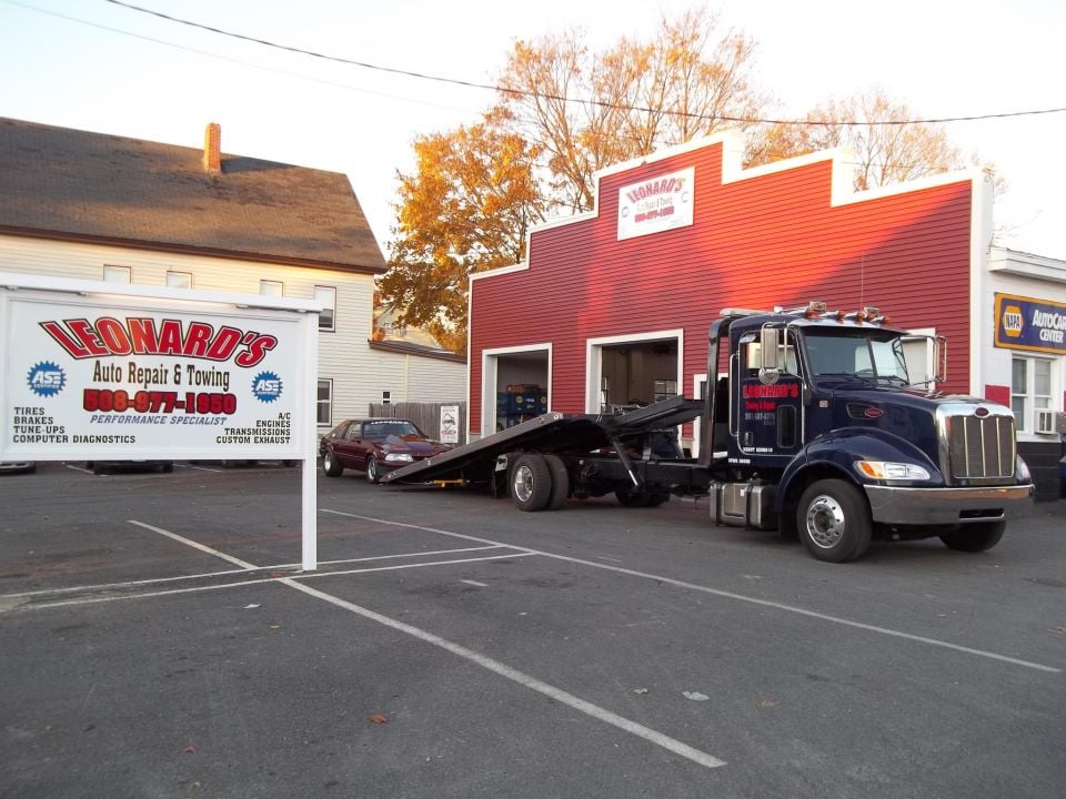 LEONARD’S PERFORMANCE Updated September 2024 23 Reviews 265 Bay