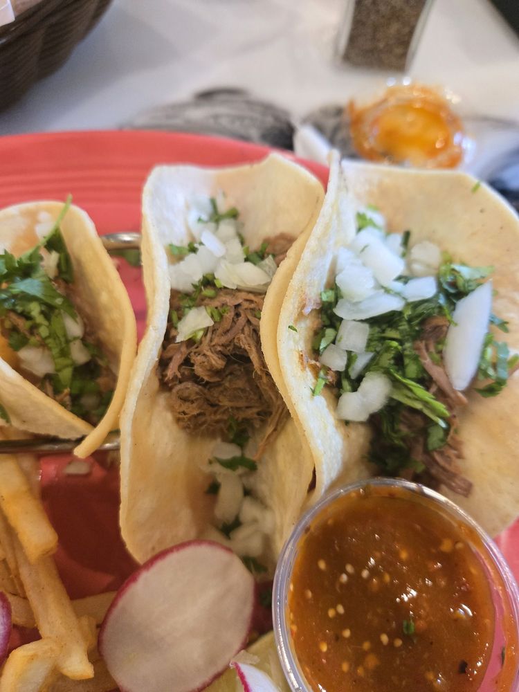 Social spots from Guadalajara Mexican Grill