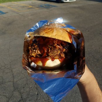 Rollin Smoke BBQ - Pulled pork sandwich - Barbeque Near Me - Austin, Texas Rollin Smoke BBQ - Pulled pork sandwich - Barbeque Near Me - Austin, Texas