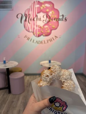 Mochiatsu Donut (Rittenhouse) by null