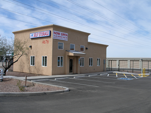 Large Units Available! 10 x 20, 10 x 25, 10 x 15, 10 x 10 - One characteristic that our tenants love is the amount of discounts that we offer. Whether you serve in the military, go to school, are a senior citizen, or own a business, we provide a 10% discount on your rent! To top it off, we have Budget Truck Rental available onsite, so be sure to ask about this feature when you call. Contact us today; we’re happy to answer any of your questions. Large Units Available! 10 x 20, 10 x 25, 10 x 15, 10 x 10 - One characteristic that our tenants love is the amount of discounts that we offer. Whether you serve in the military, go to school, are a senior citizen, or own a business, we provide a 10% discount on your rent! To top it off, we have Budget Truck Rental available onsite, so be sure to ask about this feature when you call. Contact us today; we’re happy to answer any of your questions.