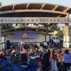 Miller Amphitheater - Free summer concert with No Duh