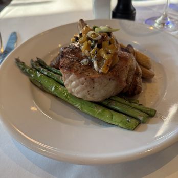 Bistro Zinc - French Near Me - Lenox, Massachusetts
