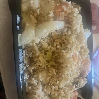 Thai Silk Express - Seafood Fried Rice. Tasteless and dry! I could've made a better and juicier rice myself. - Thai Near Me - Los Angeles, California Thai Silk Express - Seafood Fried Rice. Tasteless and dry! I could've made a better and juicier rice myself. - Thai Near Me - Los Angeles, California