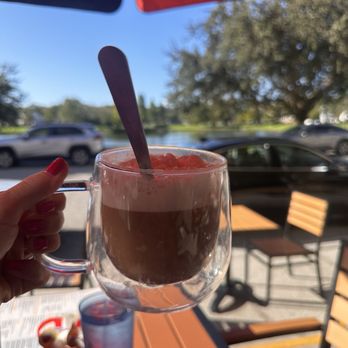 Nuno's Cafe - Outside - Breakfast & Brunch Near Me - Orlando, Florida
