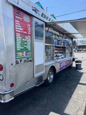 Delicias Taco Truck by null